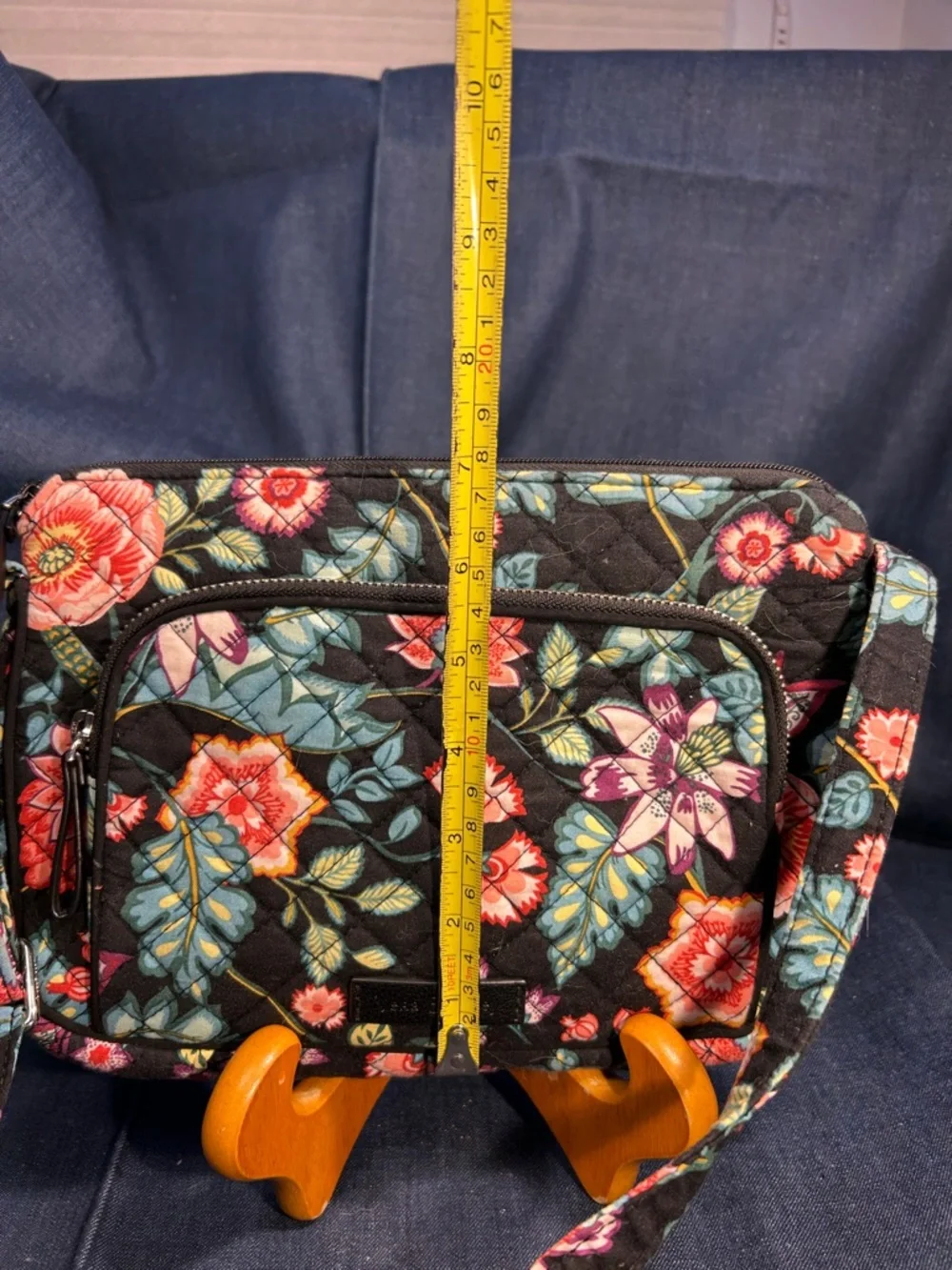 Vera Bradley cross body / shoulder pocketbook purse